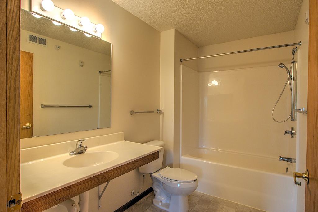 610 Whiskey Road Northwest, Unit 119 Isanti, MN 55040 - Photo 14 of 24 Gallery Image 14