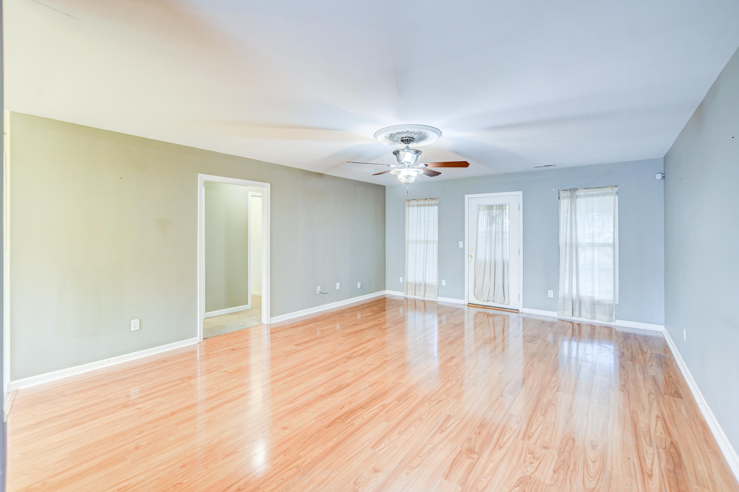 111 Alcester Road Goose Creek, SC 29445 - Photo 2 of 37 DSC_2629_30_31_32_33