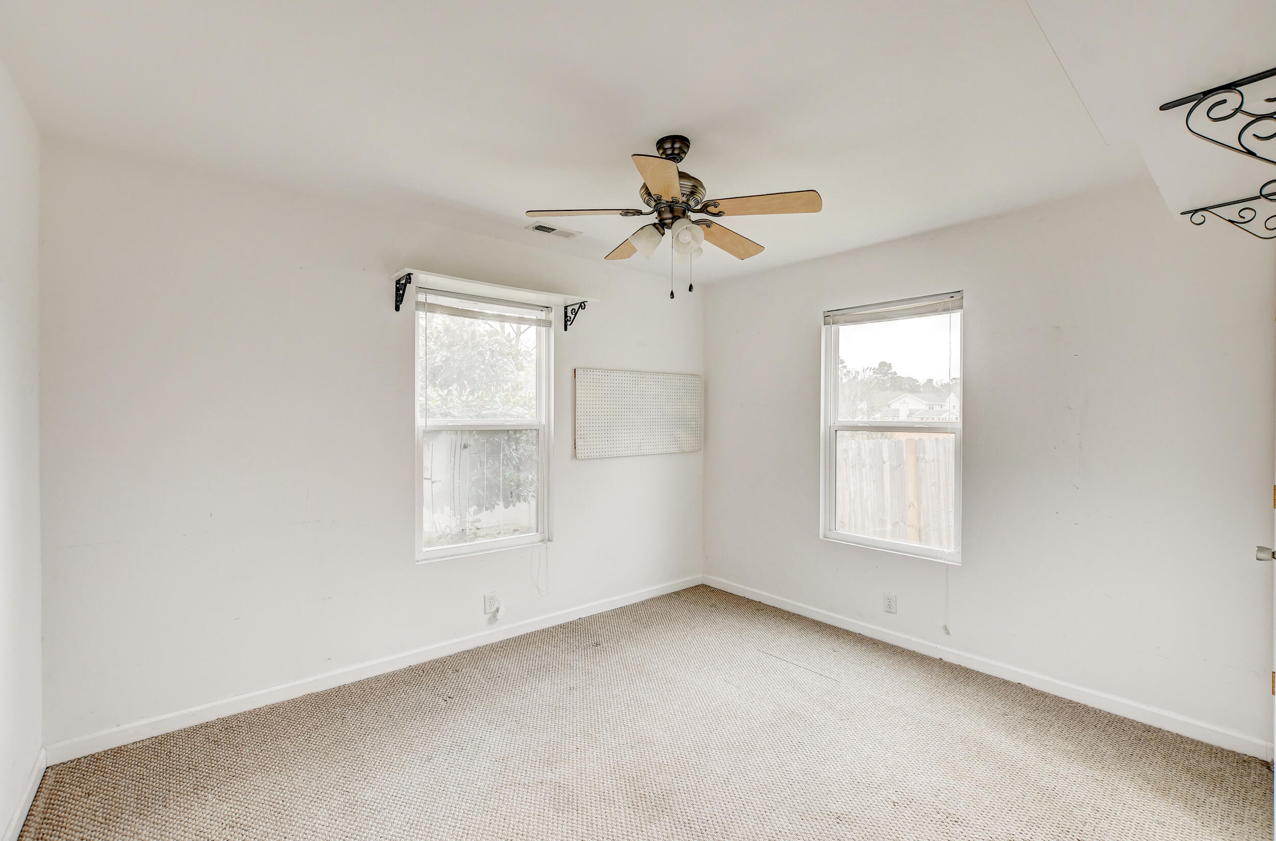 111 Alcester Road Goose Creek, SC 29445 - Photo 15 of 37 DSC_2714_5_6_7_8