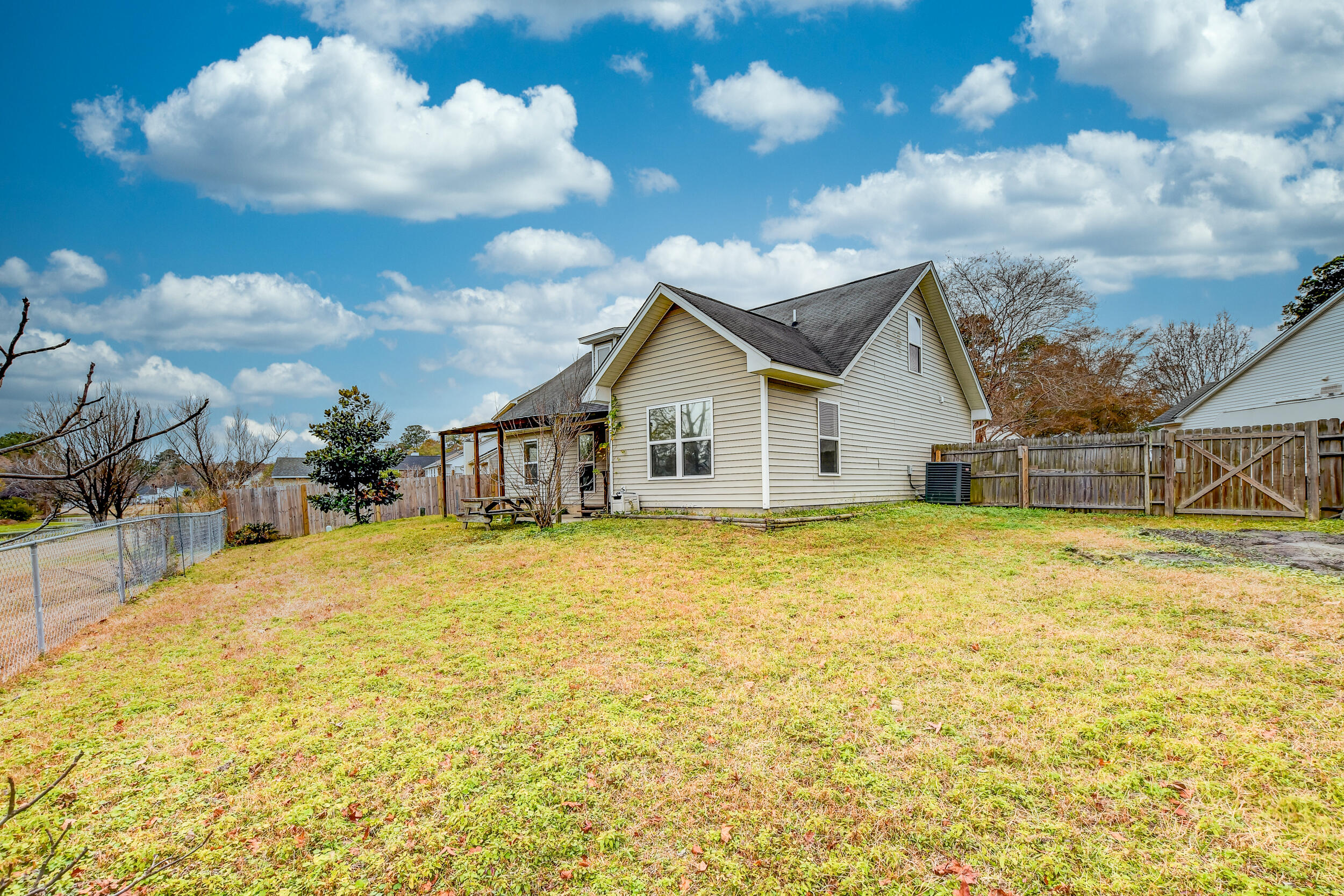 111 Alcester Road Goose Creek, SC 29445 - Photo 35 of 37 DSC_2789_90_91_92_93-Edit