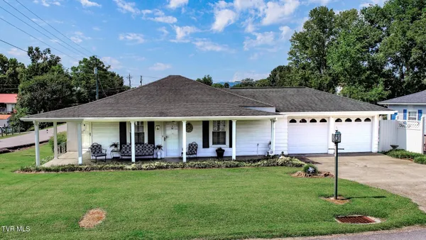 $244,900 | 631 6th Street, Newport, TN 37821