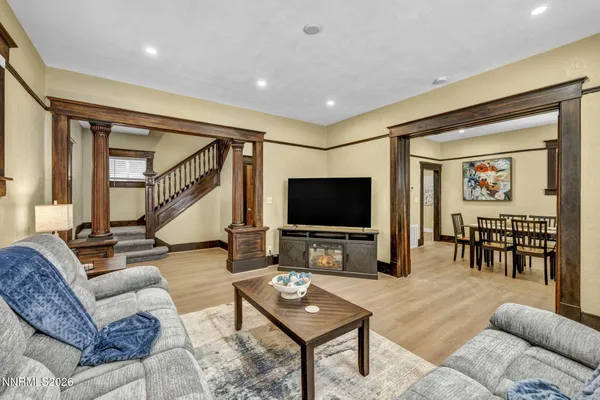 $3,500 | 33 West 8th Street, Reno, NV 89503