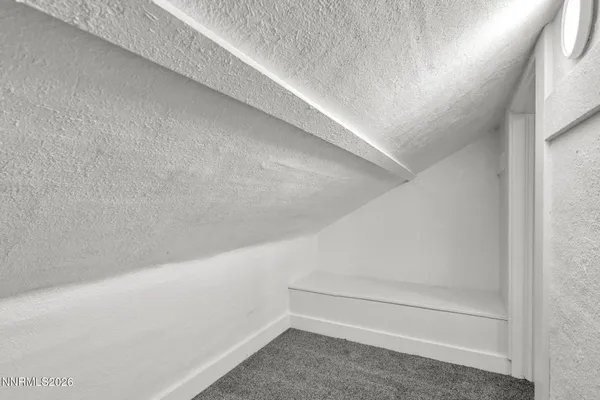 $3,500 | 33 West 8th Street, Reno, NV 89503