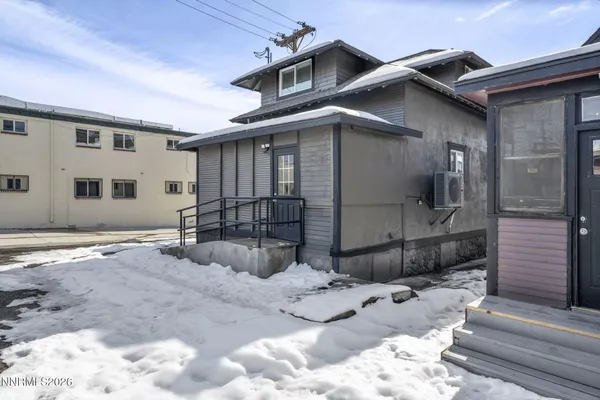 $3,500 | 33 West 8th Street, Reno, NV 89503