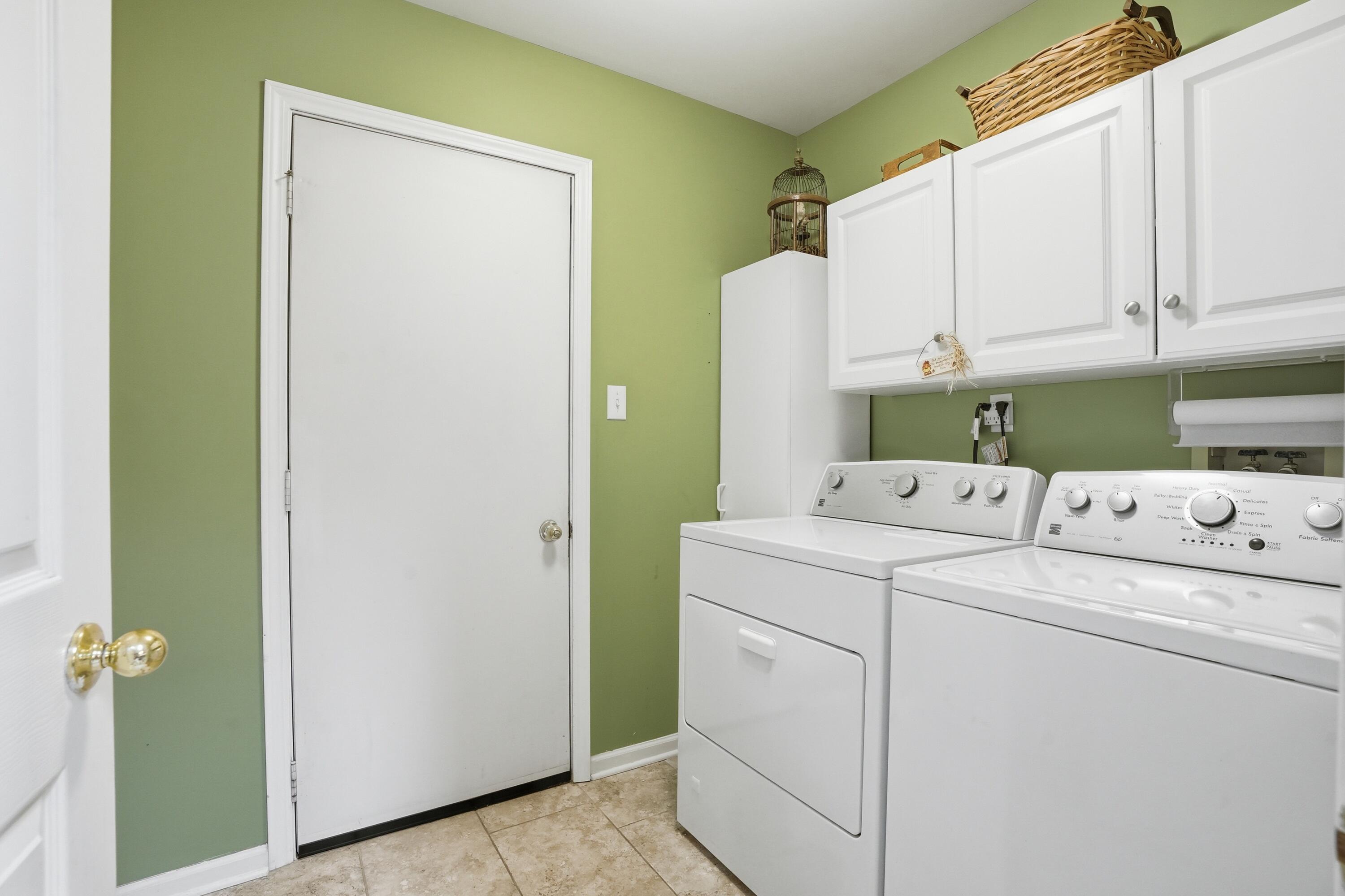 7621 Hamlin Street Crown Point, IN 46307 - Photo 19 of 38 3000x1999