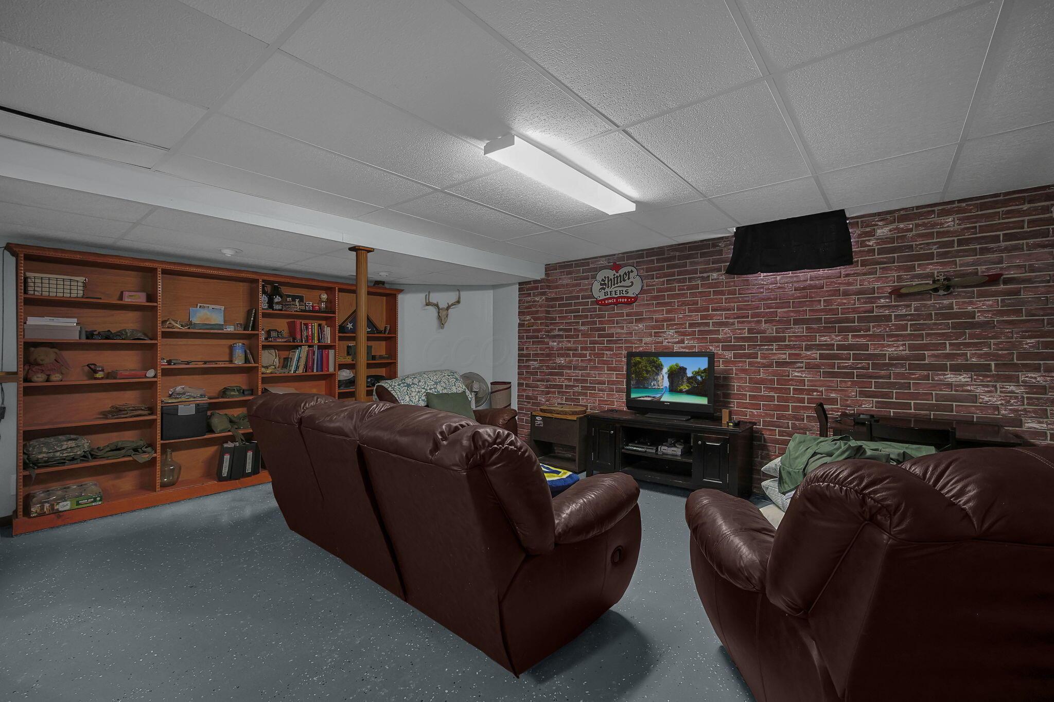 7645 Highway 22 Circleville, OH 43113 - Photo 21 of 39 21-web-or-mls-7645-us-22