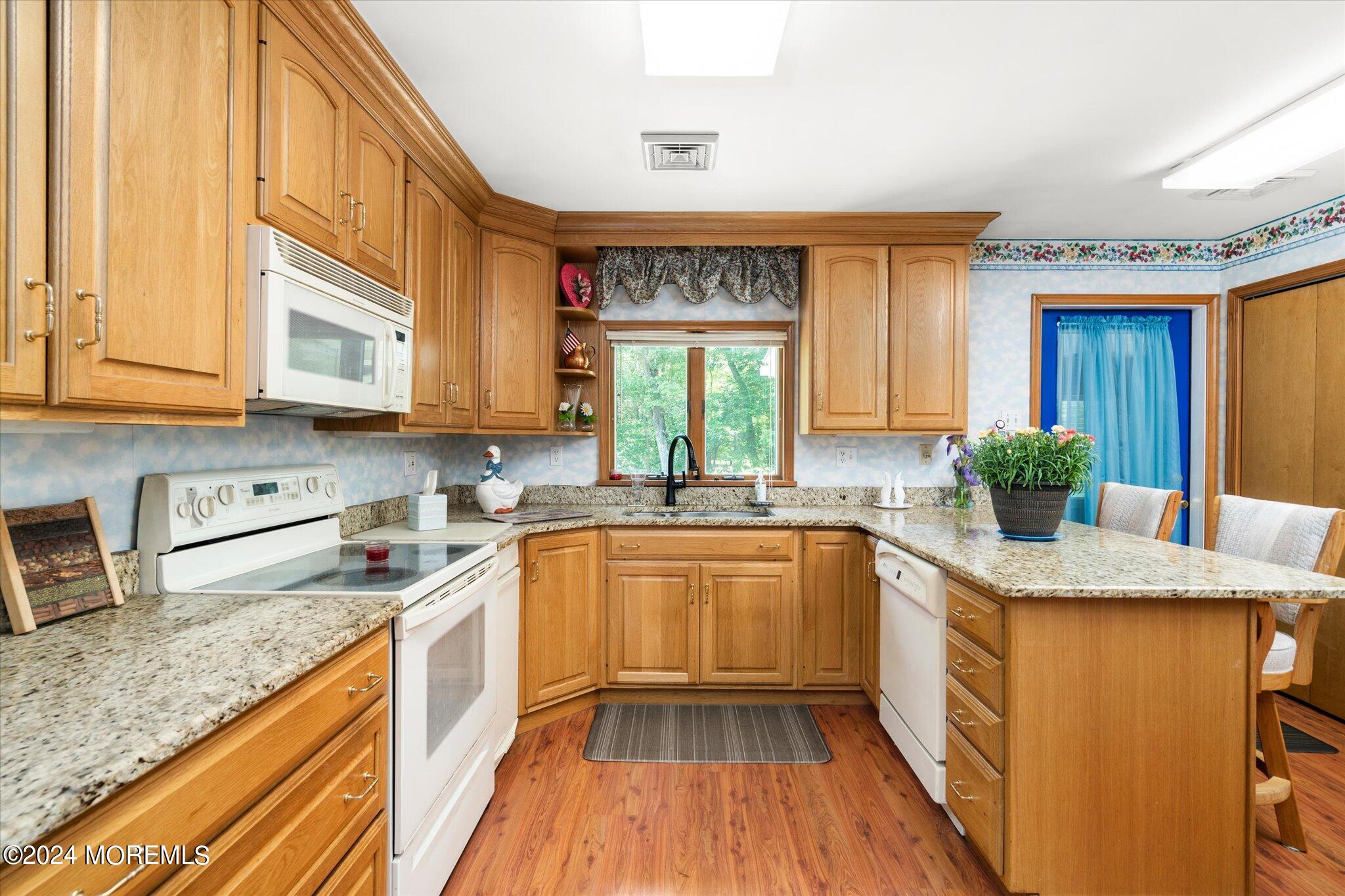 471 County Road 539 Cream Ridge, NJ 08514 - Photo 16 of 41 16-471_County_Rd_539-16