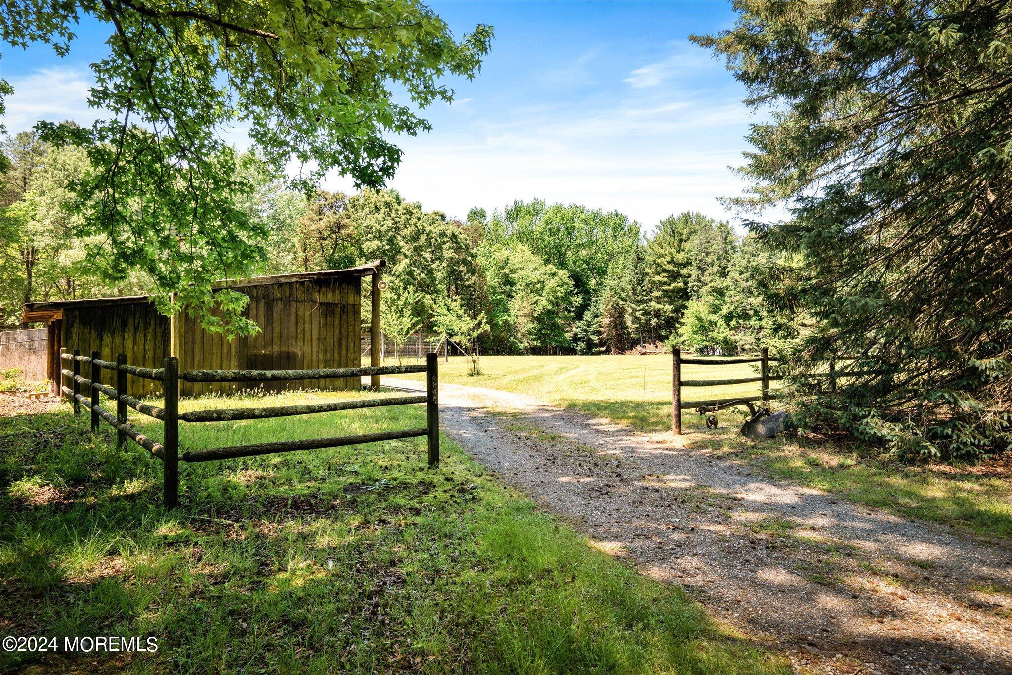 471 County Road 539 Cream Ridge, NJ 08514 - Photo 27 of 41 29-471_County_Rd_539-29