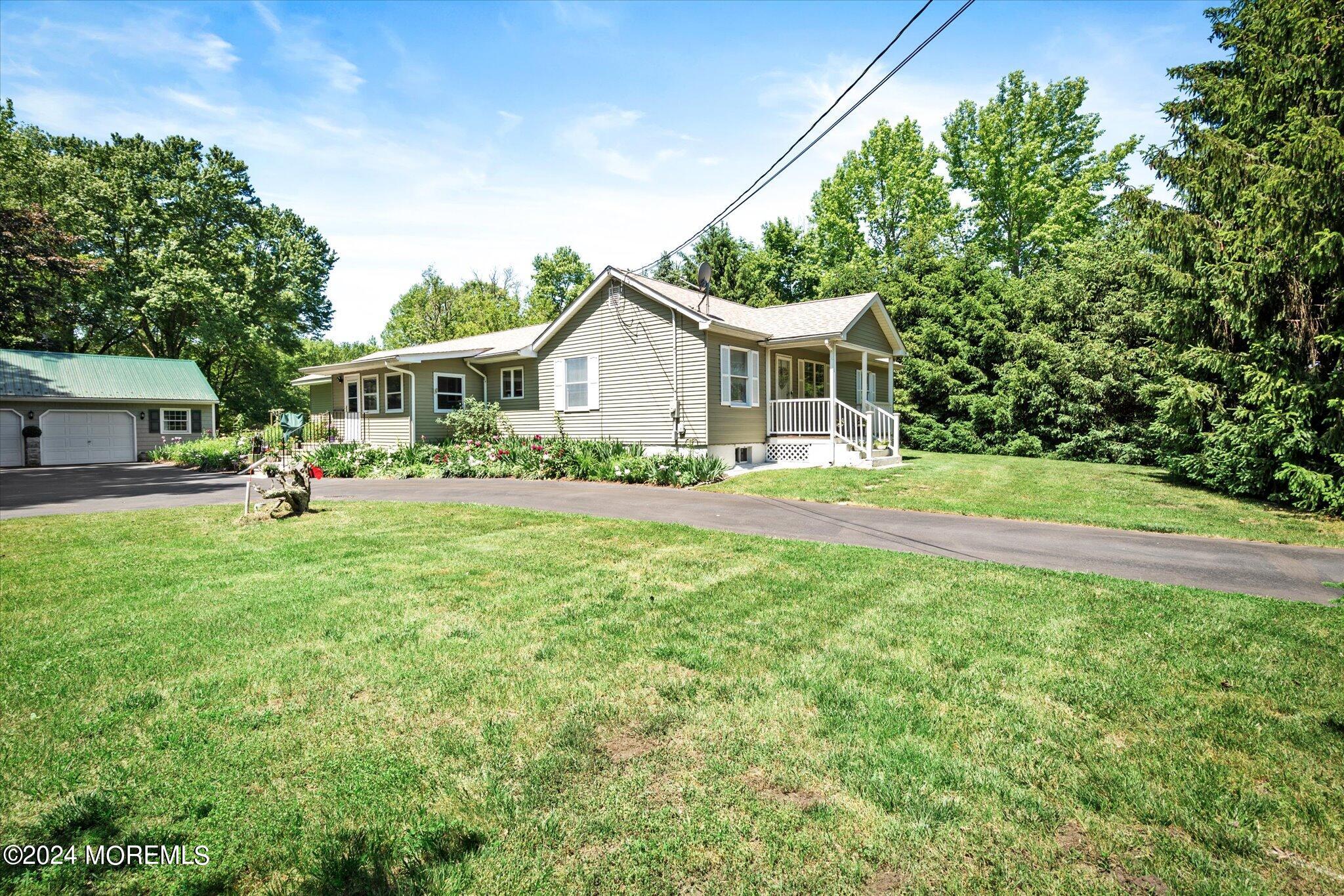 471 County Road 539 Cream Ridge, NJ 08514 - Photo 3 of 41 03-471_County_Rd_539-3
