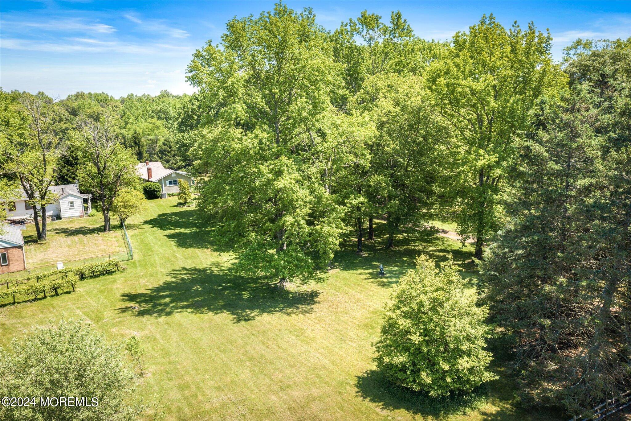 471 County Road 539 Cream Ridge, NJ 08514 - Photo 34 of 41 36-471_County_Rd_539-36