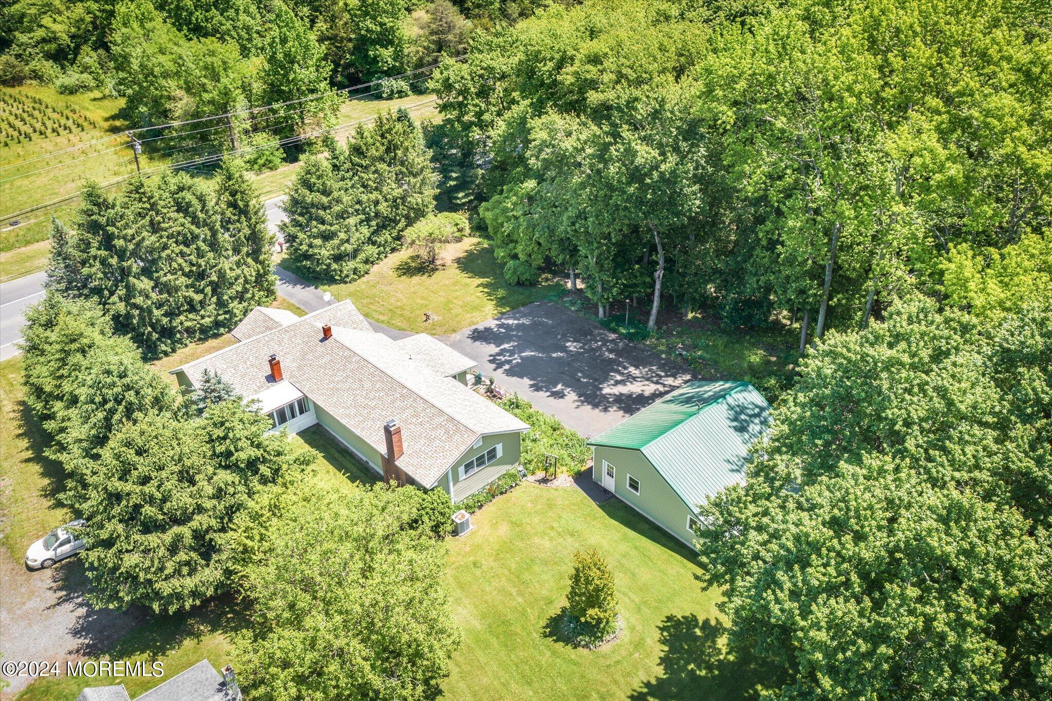 471 County Road 539 Cream Ridge, NJ 08514 - Photo 35 of 41 37-471_County_Rd_539-37