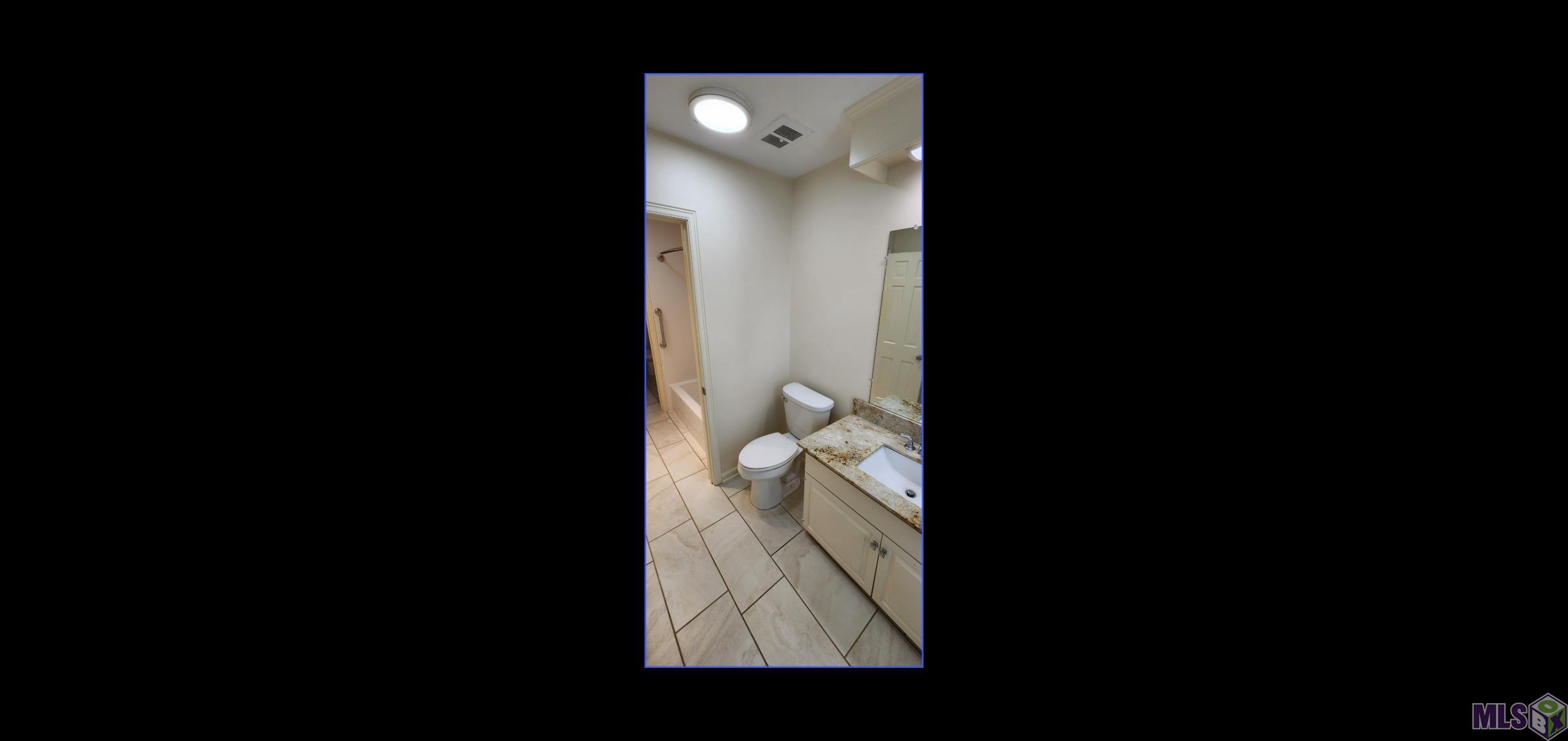10149 Jefferson Highway Baton Rouge, LA 70809 - Photo 10 of 13 Hollywood Bath