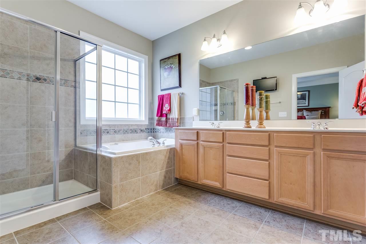 10209 Darling Street Raleigh, NC 27613 - Photo 14 of 23