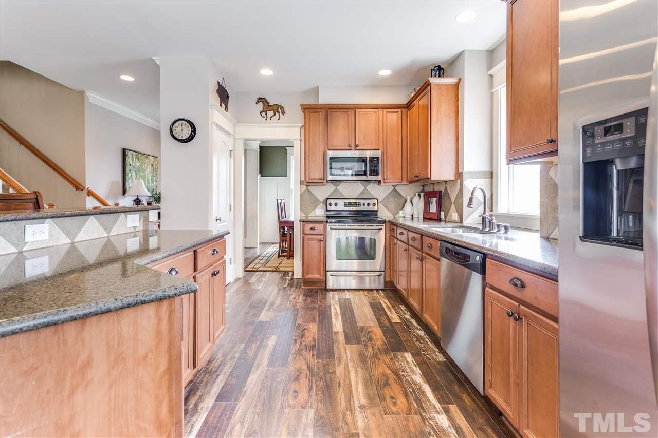 10209 Darling Street Raleigh, NC 27613 - Photo 7 of 23