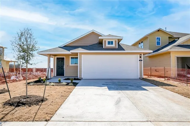 $1,595 | 306 Delta Crest, Maxwell, TX 78656