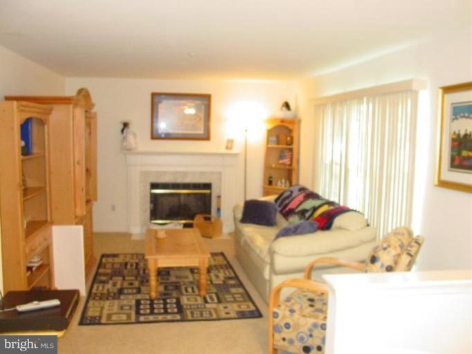 3604 Cara Drive Springdale, MD 20721 - Photo 8 of 14 Family Room