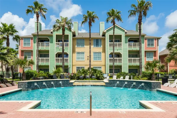$315,000 | 7000 Seawall Boulevard, Unit 316, Galveston, TX 77551