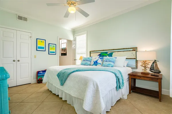 $315,000 | 7000 Seawall Boulevard, Unit 316, Galveston, TX 77551