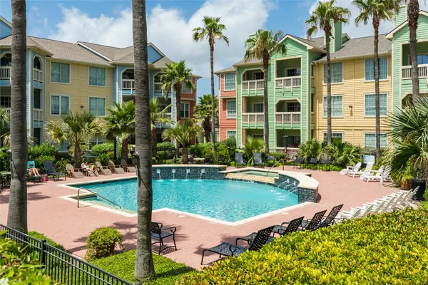 $315,000 | 7000 Seawall Boulevard, Unit 316, Galveston, TX 77551