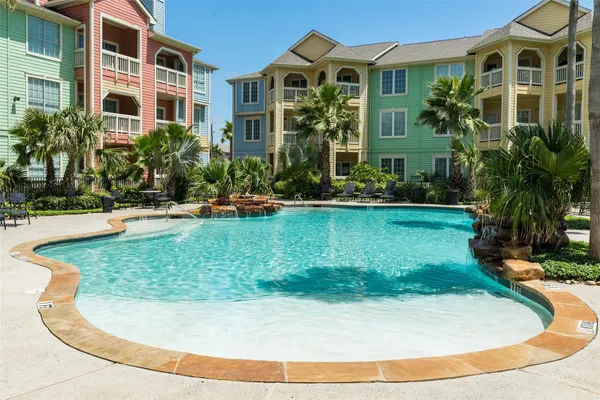 $315,000 | 7000 Seawall Boulevard, Unit 316, Galveston, TX 77551