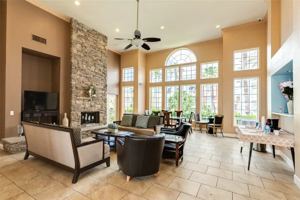 $315,000 | 7000 Seawall Boulevard, Unit 316, Galveston, TX 77551