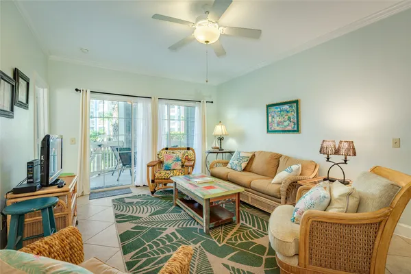 $315,000 | 7000 Seawall Boulevard, Unit 316, Galveston, TX 77551