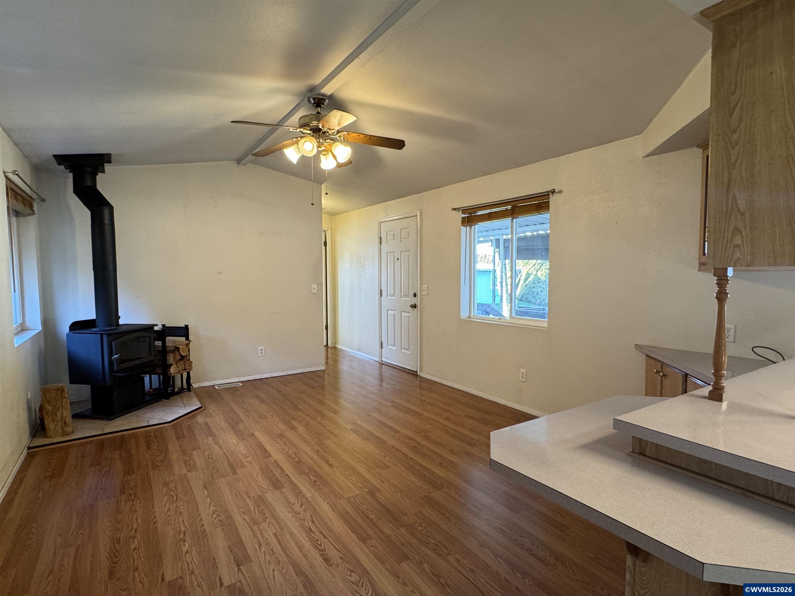 141 South 17th Street, Unit 7 Independence, OR 97351 - Photo 22 of 34