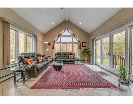 6 Collette Road Wakefield, MA 01880 - Photo 8 of 30 Gallery Image 8