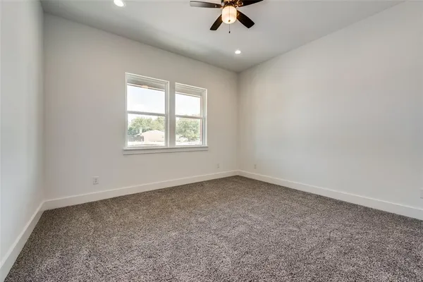 a close view of sink and tap