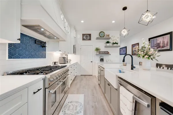 $594,990 | 327 Lovers Lane, Terrell, TX 75160