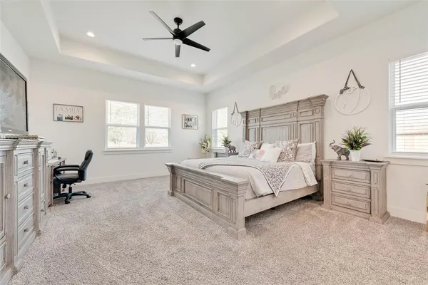 $594,990 | 327 Lovers Lane, Terrell, TX 75160