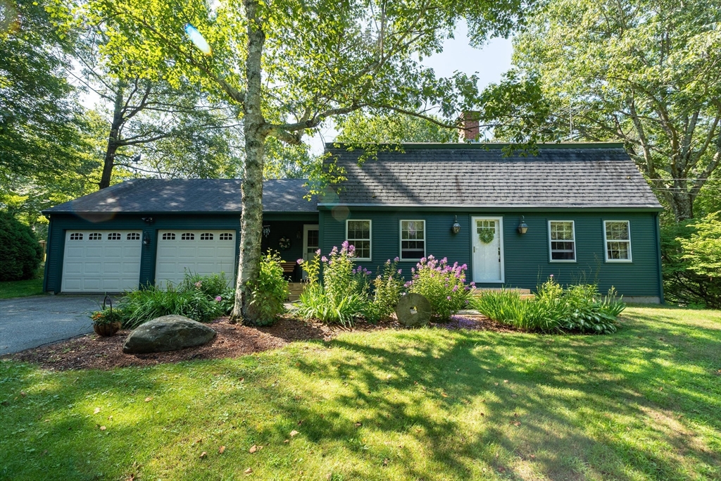 146 Bragg Road West Brookfield, MA 01585 - Photo 2 of 42 Gallery Image 2