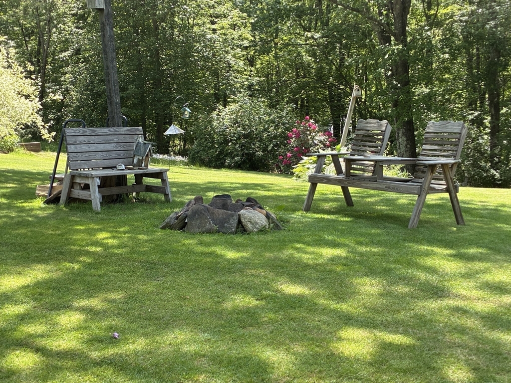 146 Bragg Road West Brookfield, MA 01585 - Photo 31 of 42 Gallery Image 31
