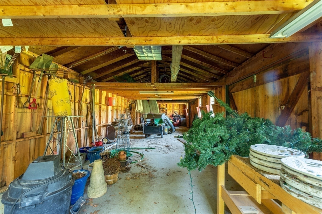 146 Bragg Road West Brookfield, MA 01585 - Photo 36 of 42 Gallery Image 36