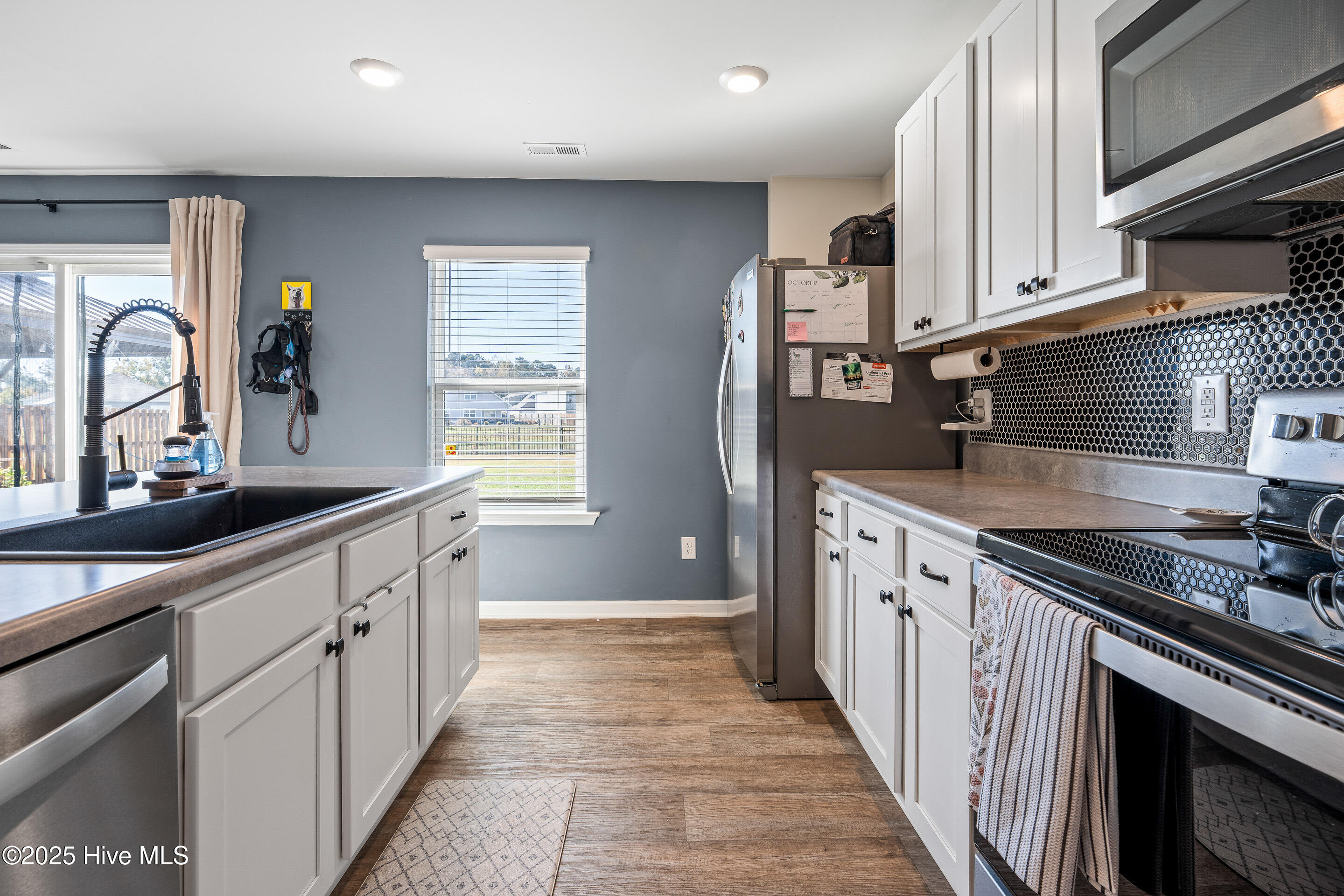 209 Sunshine Drive Holly Ridge, NC 28445 - Photo 12 of 44 209 Sunshine Dr MLS-16