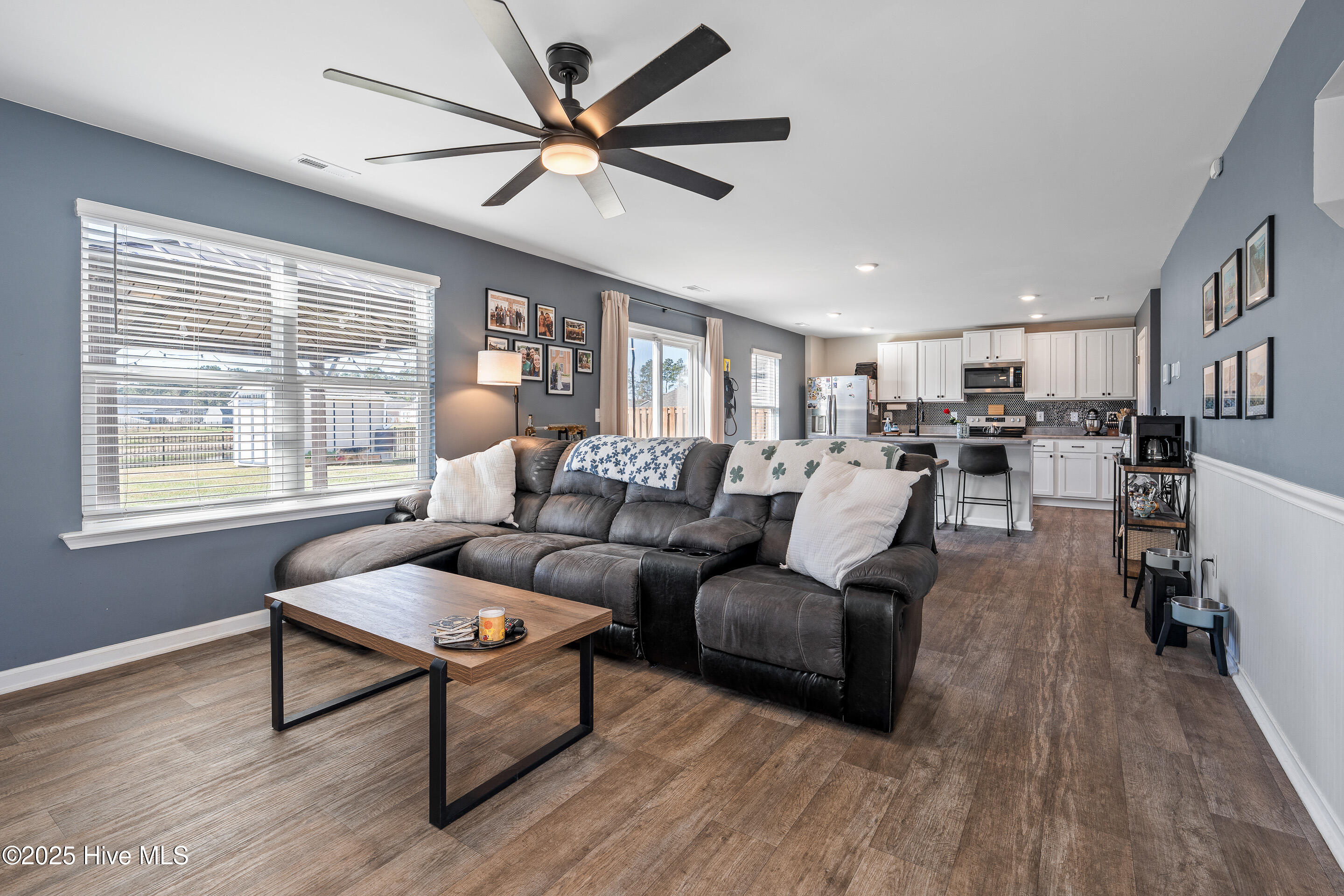 209 Sunshine Drive Holly Ridge, NC 28445 - Photo 9 of 44 209 Sunshine Dr MLS-10