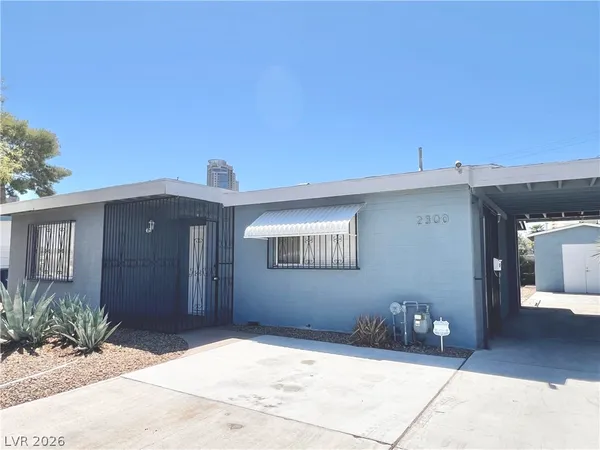 $1,699 | 2300 Santa Clara Drive, Las Vegas, NV 89104