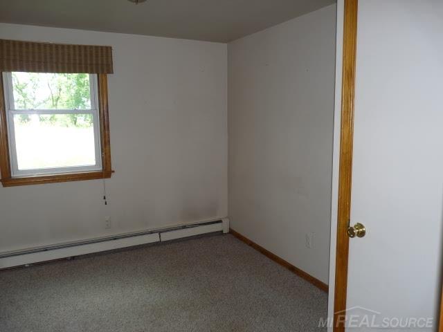 6230 Kelly Road Yale, MI 48097 - Photo 10 of 16 31352227-9.JPG