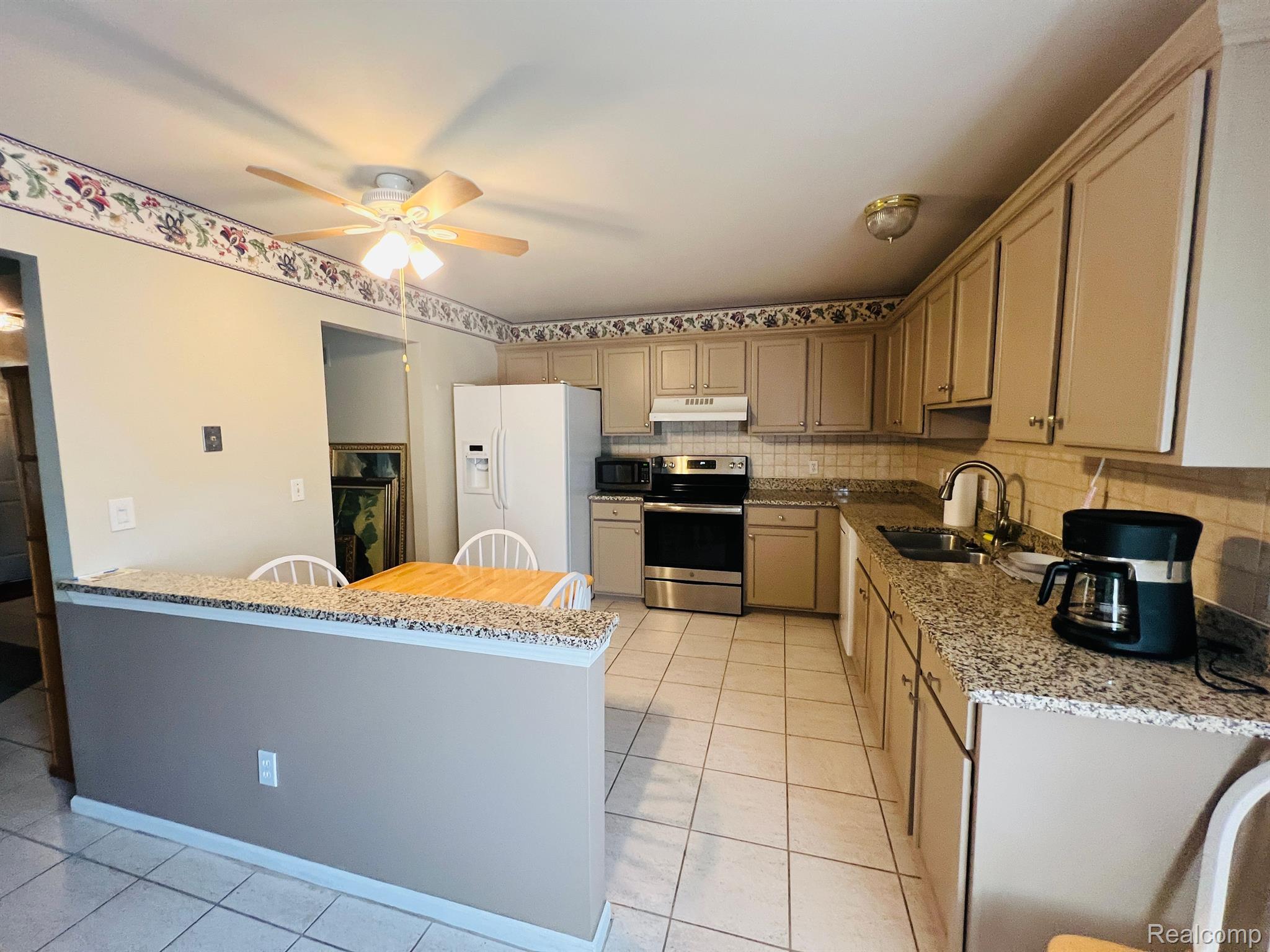 45360 Inverness Circle Macomb, MI 48044 - Photo 21 of 57 Gallery Image 21