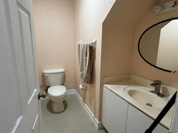 $3,450 | 6457 Adriatic Way, Lake Belvedere Estates, FL 33413