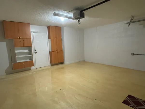 $3,450 | 6457 Adriatic Way, Lake Belvedere Estates, FL 33413