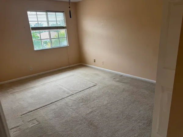 $3,450 | 6457 Adriatic Way, Lake Belvedere Estates, FL 33413