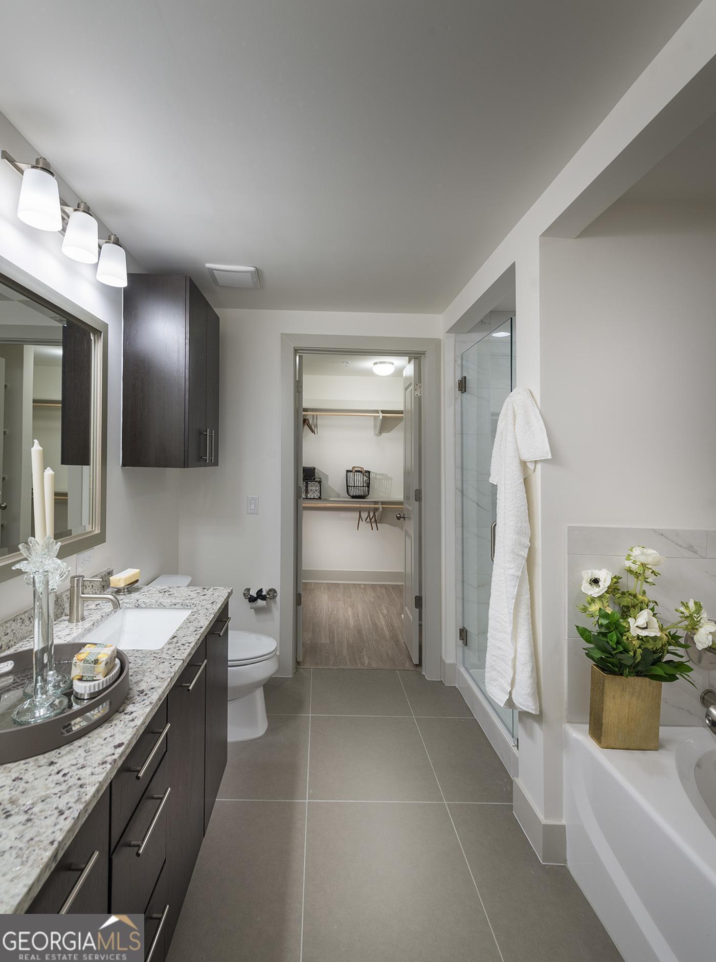 3150 Roswell Road Northwest, Unit 702 Atlanta, GA 30305 - Photo 6 of 26