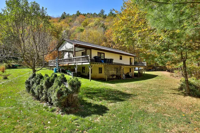 $519,000 | 185 Beans Bridge Road, Rochester, VT 05767