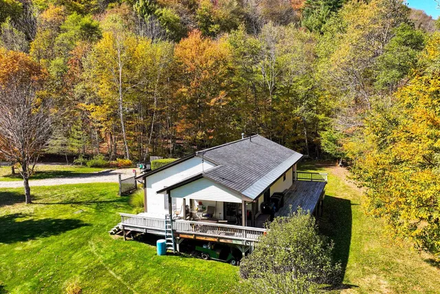 $519,000 | 185 Beans Bridge Road, Rochester, VT 05767
