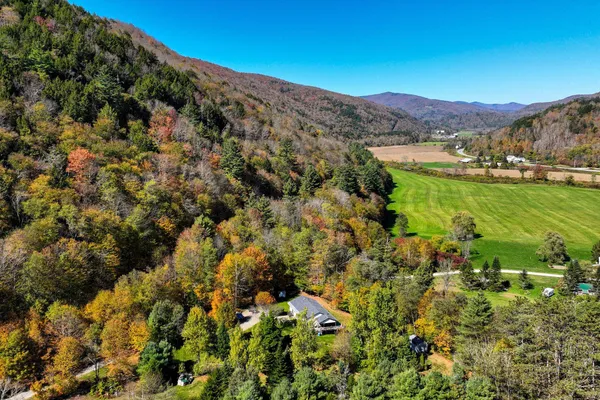 $519,000 | 185 Beans Bridge Road, Rochester, VT 05767