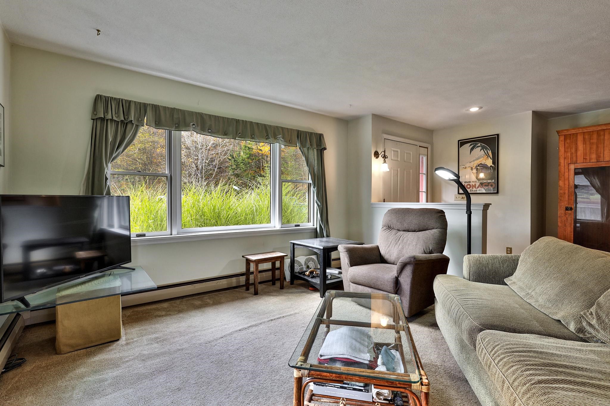 185 Beans Bridge Road Rochester, VT 05767 - Photo 5 of 45