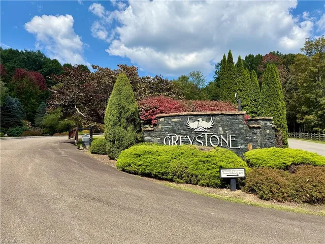 $37,900 | 240 Olde Stone Drive, Lansing, NC 28643