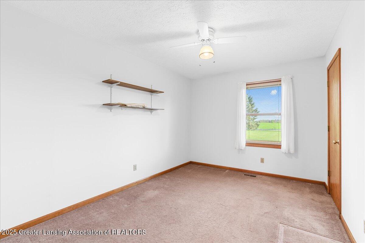 5556 West Barnes Road Eaton Rapids, MI 48827 - Photo 21 of 39 21-Media Jett - 26