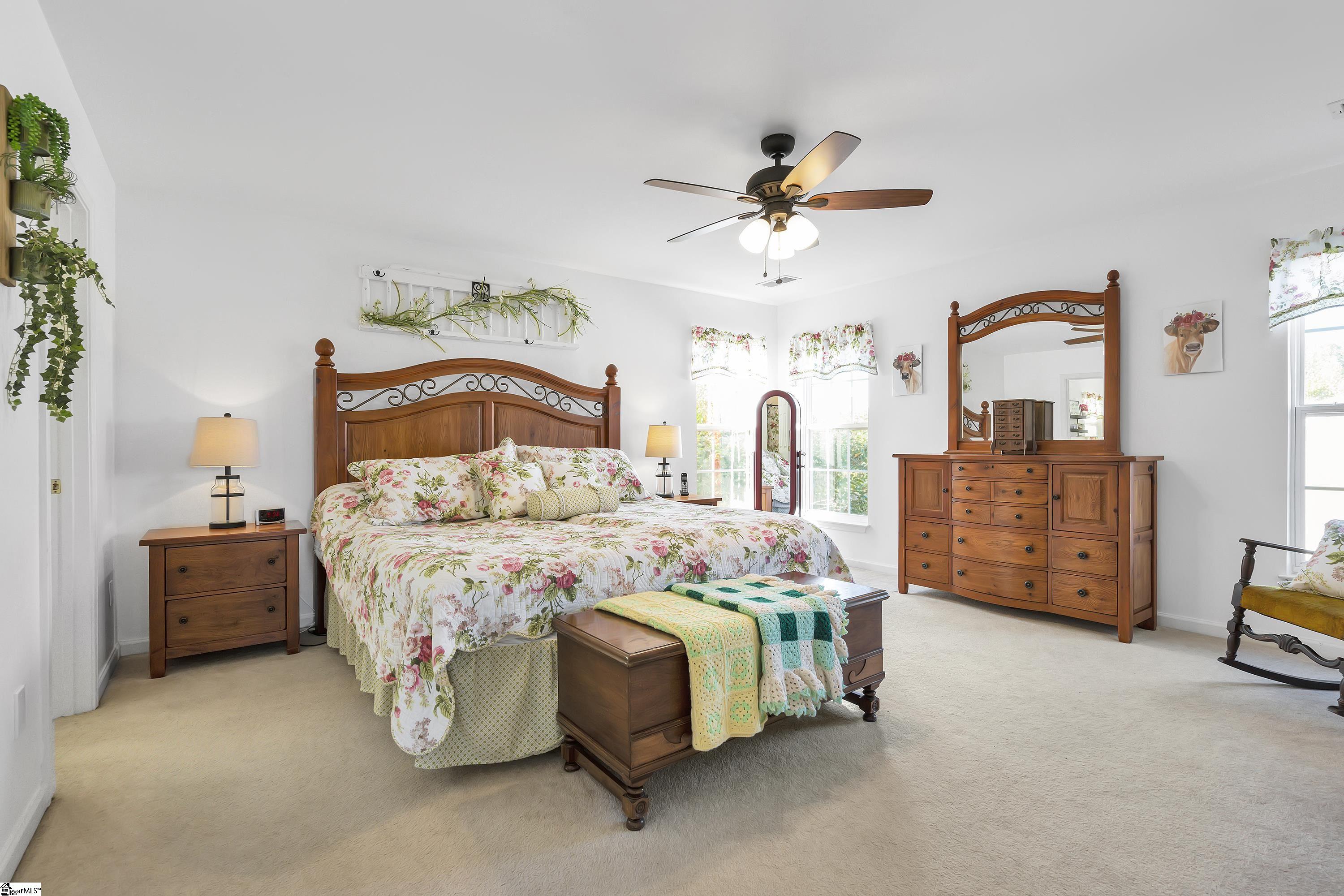 111 Castleton Circle Boiling Springs, SC 29316 - Photo 17 of 35